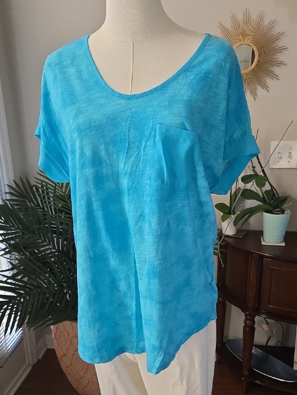 Jones New York Bright Turquoise Short-Sleeve Pocket Tee